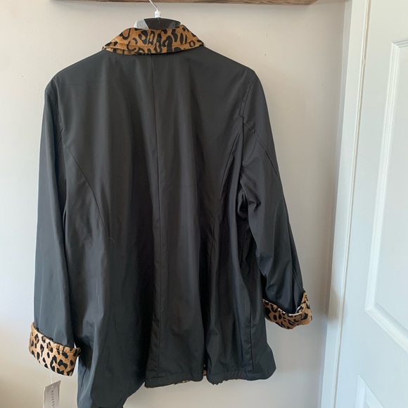 New without tags / Guillaume / Reversible Lightweight Jacket / Animal Print - Picture 15 of 16